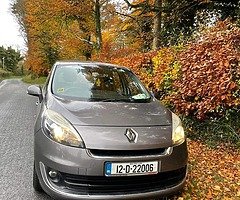Renault Grand Scenic - Image 5/10