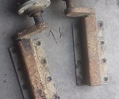 LOOKING FOR Indespension parts for trailer. - Image 1/3