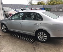 2000 Volkswagen Atlas