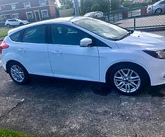 2012 Zetec Ford Focus 1.6 eco - Image 7/7