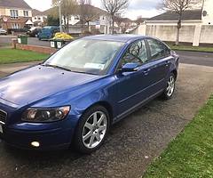 VolvoS40 - Image 4/10