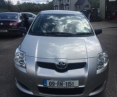 Toyota Auris 1.3 VVT-I petrol T2 model