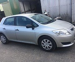 Toyota Auris 1.3 VVT-I petrol T2 model