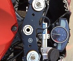 Yamaha R6 13s race suspension