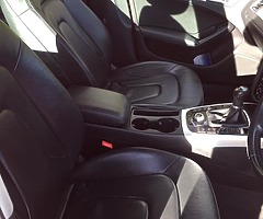 Audi A4 Technic 2011 Manual Trans Diesel - Image 8/10