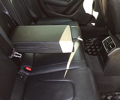 Audi A4 Technic 2011 Manual Trans Diesel - Image 10/10