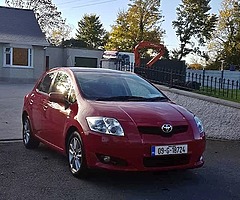 Toyota auris
