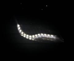  - Image 9/10