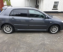 Toyota Corolla - Image 6/9