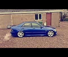 04 Lexus is200 SE For Sale