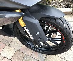 Yamaha yzf125r mint bike low milage