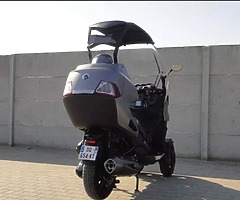 Adiva AD3 Scooter 300cc./2015 year