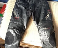 RST 2 Piece Leathers - Image 3/6