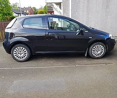 2010 FIAT Punto Evo - Image 4/9