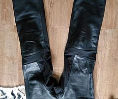 Triumph Cara ladies 2 piece leathers motorcycle motorbike suit - Image 8/9