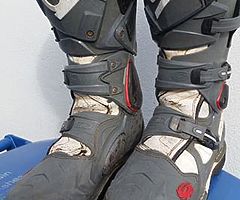 Motocross boots Sidi Crossfire 2. Size 9