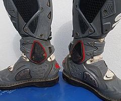 Motocross boots Sidi Crossfire 2. Size 9