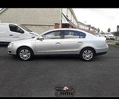 Volkswagen Passat - Image 4/10
