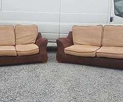Sofa - Image 2/8