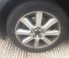 Toyota avensis diesel - Image 6/10