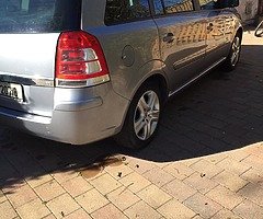 Opel zafira 2009 - Image 3/7