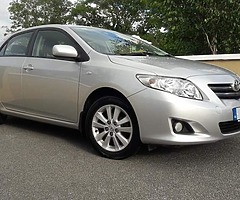 2010 Toyota Corolla luna model