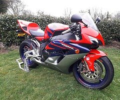 HONDA CBR 1000 RR FIREBLADE