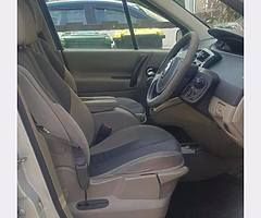 Renault Grand Scenic - Image 6/7