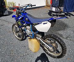 2010 yamaha YZ 85