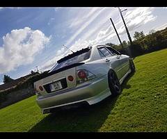 Lexus is200 - Image 7/8