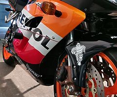 2005 Honda CBR 1000 RR Fireblade - Image 7/10