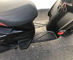 2015 aprilia sr125 - Image 7/10