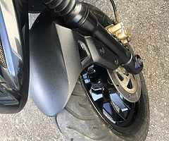 2015 aprilia sr125 - Image 10/10