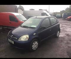 01 toyota yaris