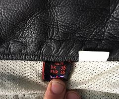 Motorcycle Leathers - Image 5/6