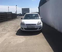 2008 Ford Fiesta van