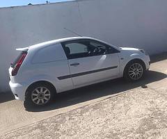 2008 Ford Fiesta van - Image 7/8