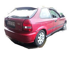 Honda civic 99 breaking - Image 7/8