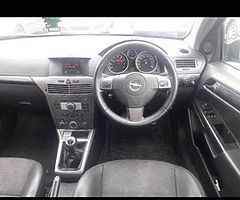 Opel Astra 1.4 - Image 6/9