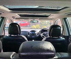 Huyndai IX35, 1.7 diesel, low miles - Image 10/10