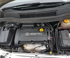 Zafira 2007 1.6 petrol - Image 5/5
