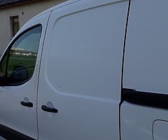 Peugeot Partner van