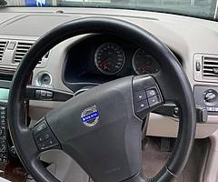 Volvo S40 - Image 5/7