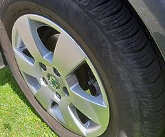 Car: 09 Skoda Octavia - Image 5/10