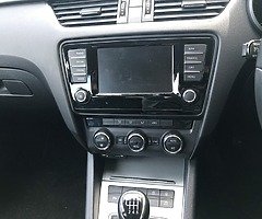 Skoda Octavia 1.6Diesel Greenline - Image 8/10