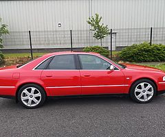 Low milage one off Audi S8 4.2 quattro - Image 4/10