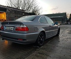 BMW 318i - Image 6/10