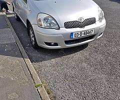 03 Toyota Yaris
