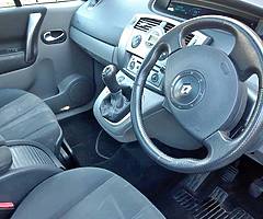 Renault grand scenic