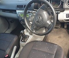 2004 Volkswagen Atlas - Image 3/8